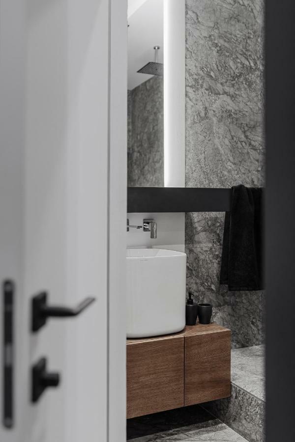 At Home Apartment Одеса Екстериор снимка